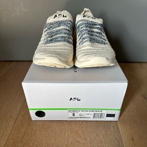 Women’s APL Techloom Wave Sneakers